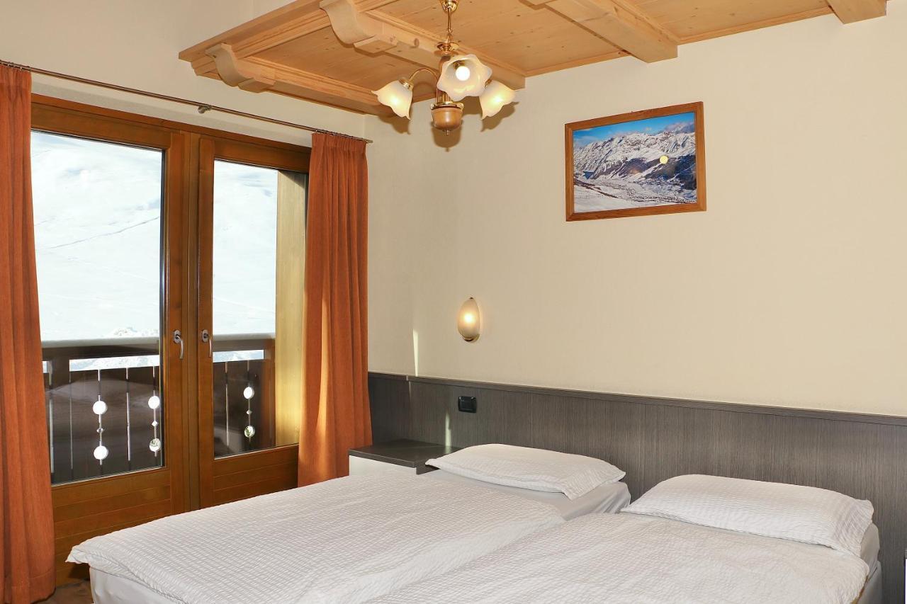 Casa Peri Lejlighed Livigno Eksteriør billede